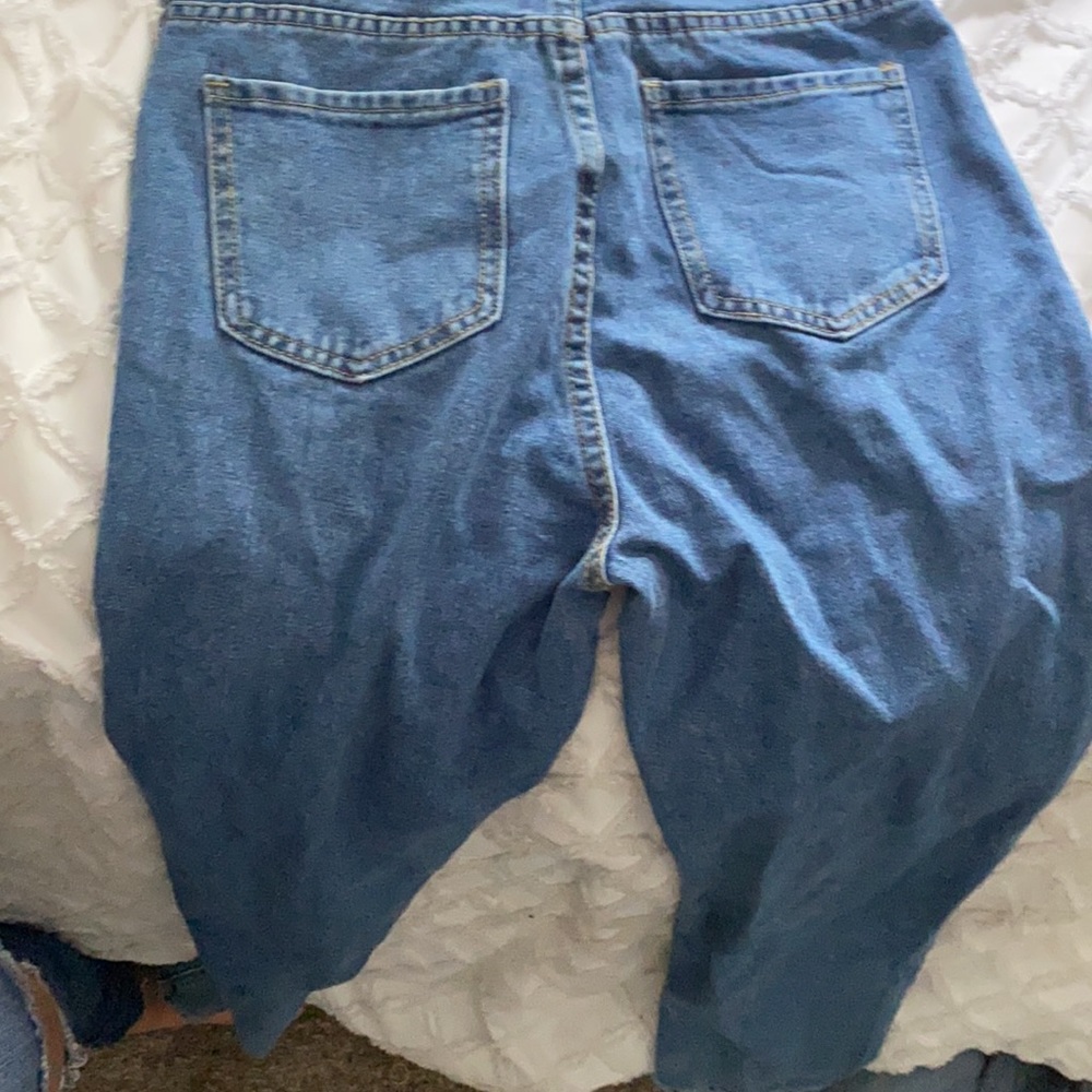 Jeans - Picture 3 of 3